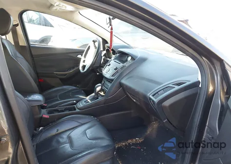 2015 Ford Focus Se from USA, damaged, VIN 1FADP3K29FL313137